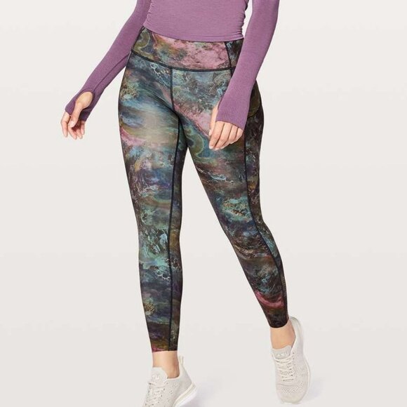 Lululemon Fast & Free Leggings - Picture 3 of 11